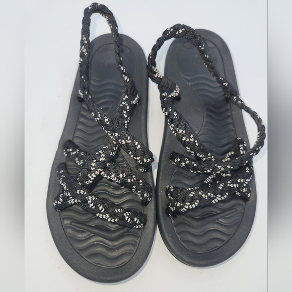 MEGNYA Braided Strappy Slip On SANDALS Arch Support Size 7 - Picture 1 of 7